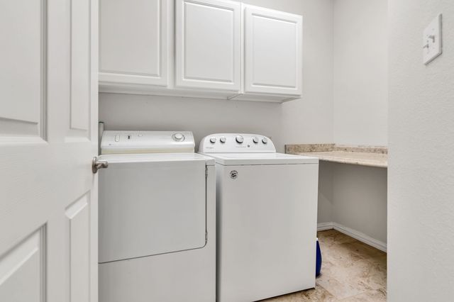 3516 Stone Creek Court, Fort Worth, TX 76137