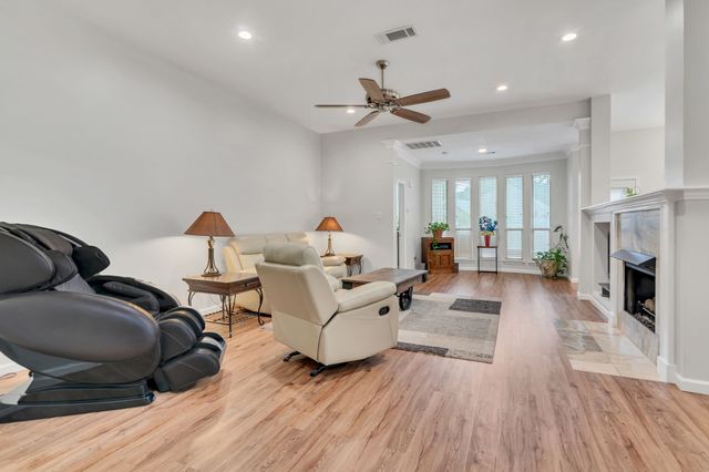 3516 Stone Creek Court, Fort Worth, TX 76137