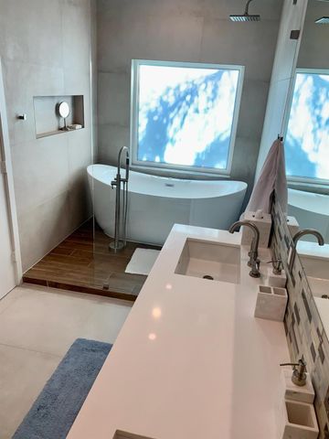 8411 Via Leonessa, Boca Raton, FL 33433