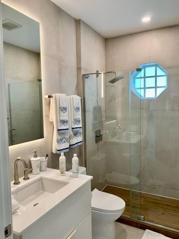 8411 Via Leonessa, Boca Raton, FL 33433