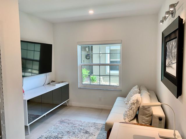 8411 Via Leonessa, Boca Raton, FL 33433