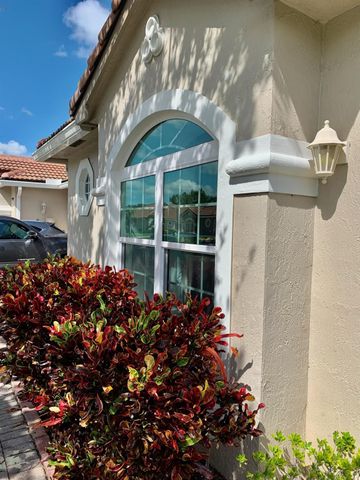 8411 Via Leonessa, Boca Raton, FL 33433