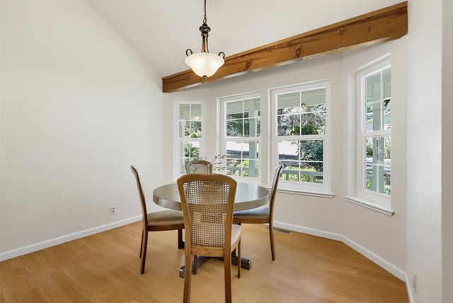 12781 Roadrunner Dr, Penn Valley, CA 95946