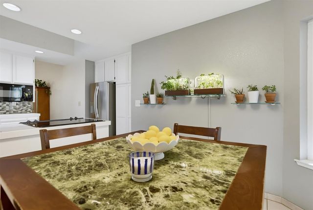 12781 Roadrunner Dr, Penn Valley, CA 95946