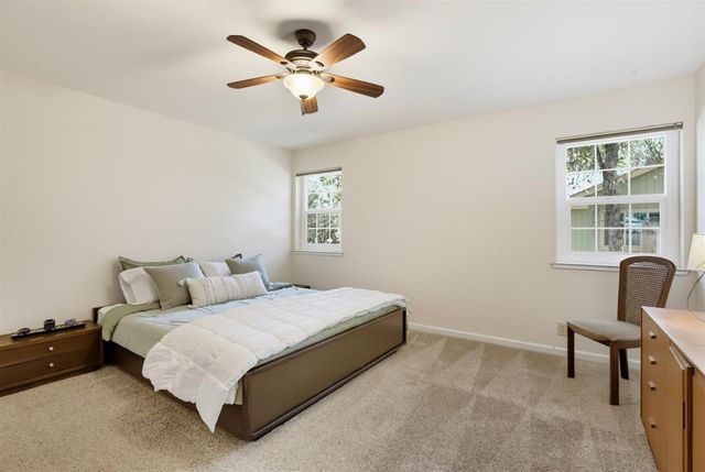 12781 Roadrunner Dr, Penn Valley, CA 95946