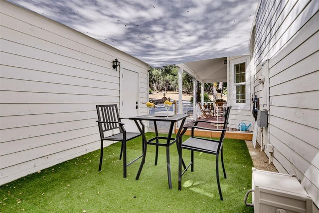 12781 Roadrunner Dr, Penn Valley, CA 95946