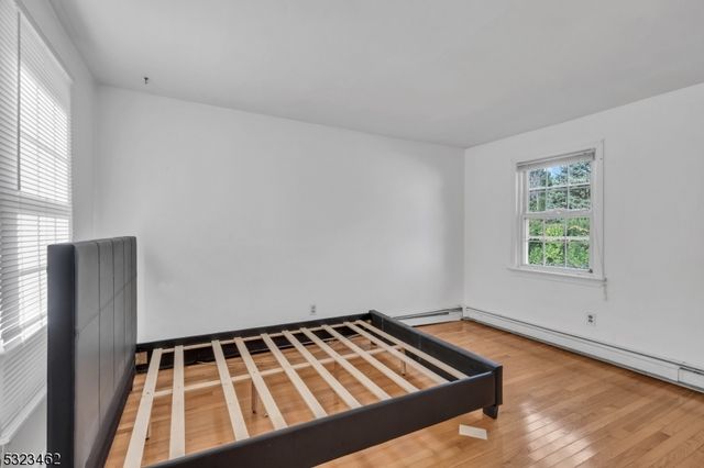 2801 Dewitt Ter, Linden City, NJ 07036