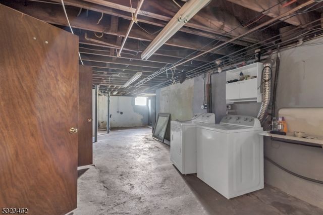 2801 Dewitt Ter, Linden City, NJ 07036