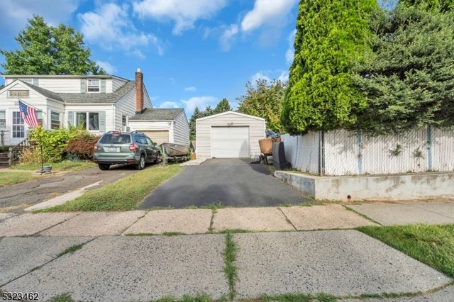 2801 Dewitt Ter, Linden City, NJ 07036