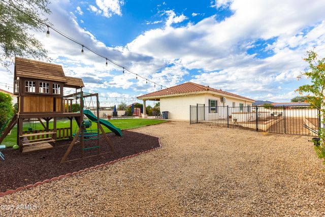 37612 N 15TH Avenue, Phoenix, AZ 85086