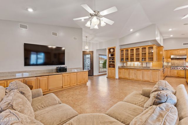 37612 N 15TH Avenue, Phoenix, AZ 85086