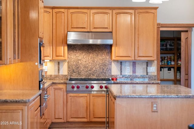 37612 N 15TH Avenue, Phoenix, AZ 85086