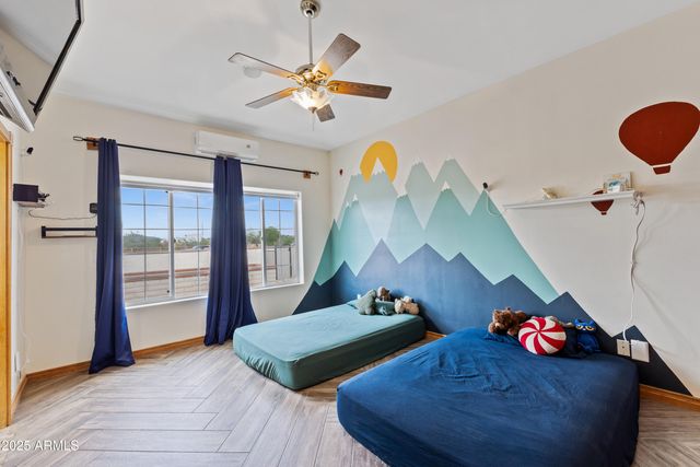 37612 N 15TH Avenue, Phoenix, AZ 85086