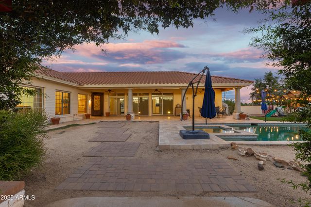 37612 N 15TH Avenue, Phoenix, AZ 85086