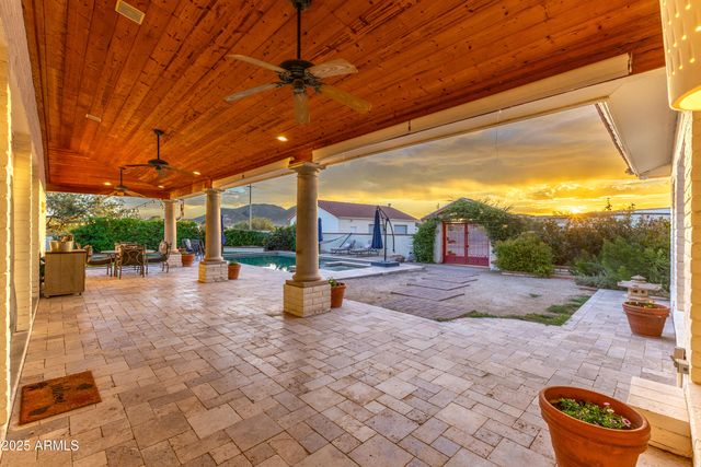 37612 N 15TH Avenue, Phoenix, AZ 85086