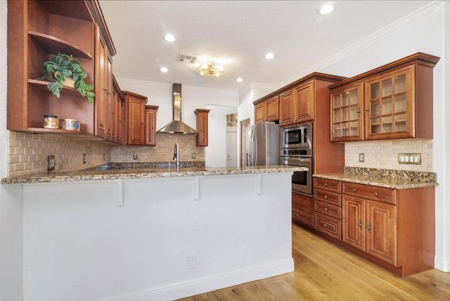 248 Palm Circle, Atlantis, FL 33462