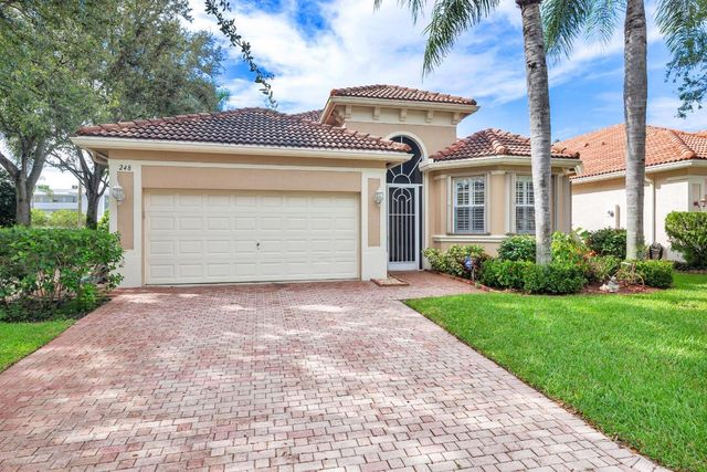 248 Palm Circle, Atlantis, FL 33462