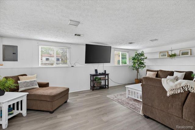 32858 Coach Drive, Chesterfield Township, MI 48047