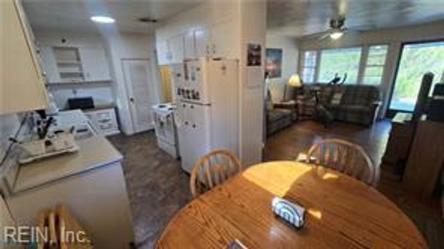 6116 Buckley Hall RD, Cobbs Creek, VA 23035