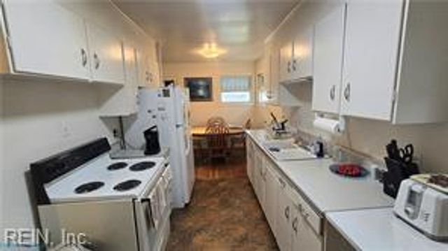 6116 Buckley Hall RD, Cobbs Creek, VA 23035