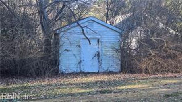 6116 Buckley Hall RD, Cobbs Creek, VA 23035