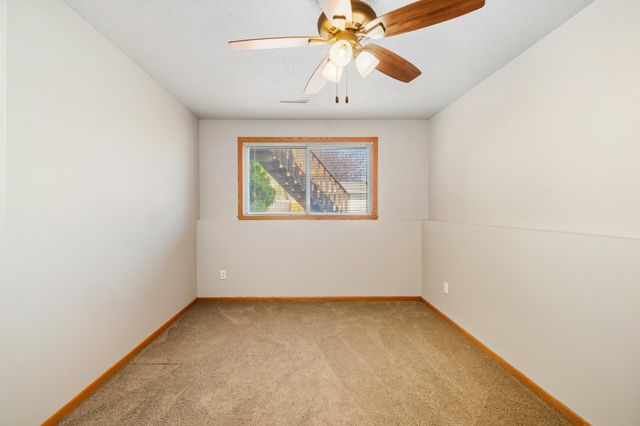 3353 30th Avenue S, Fargo, ND 58103