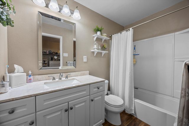 4502 Skinner Road, Midlothian, TX 76065