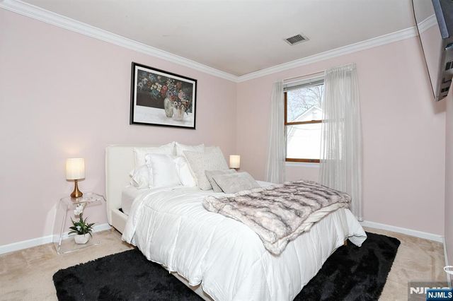 173 Willowdale Avenue, Montclair, NJ 07042