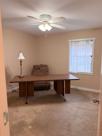 1202 RED OAK, Ennis, TX 75119