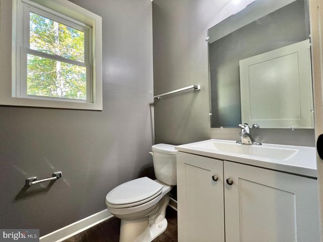 711 SNAPP STREET, Martinsburg, WV 25401