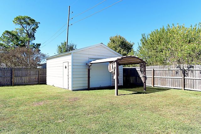 509 Highland Dr, Houma, LA 70364