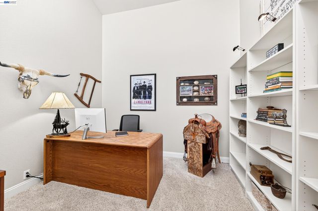 10700 Foothill Rd, Sunol, CA 94586