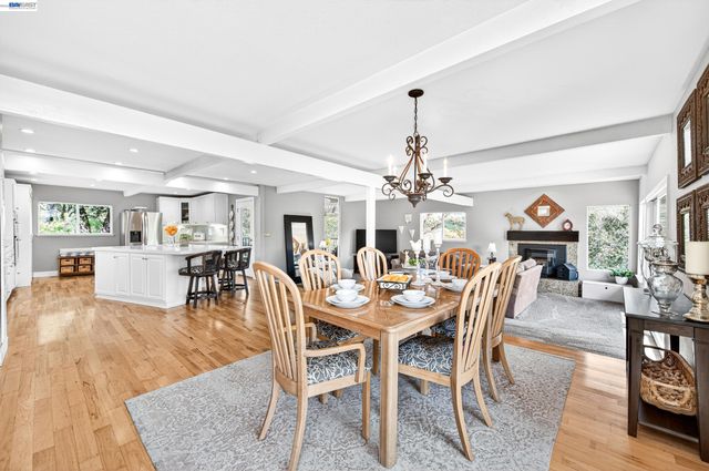 10700 Foothill Rd, Sunol, CA 94586