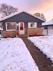 5918 N 72nd STREET, Milwaukee, WI 53218