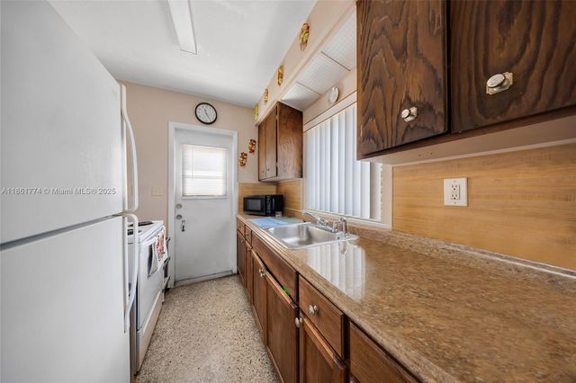 4831 W Flagler St, Miami, FL 33134