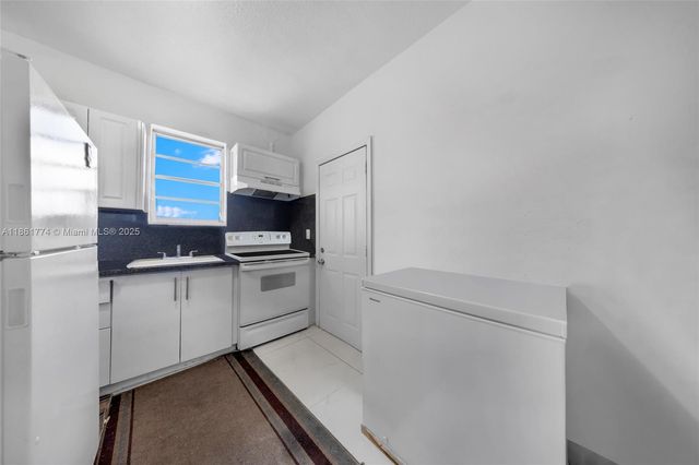 4831 W Flagler St, Miami, FL 33134