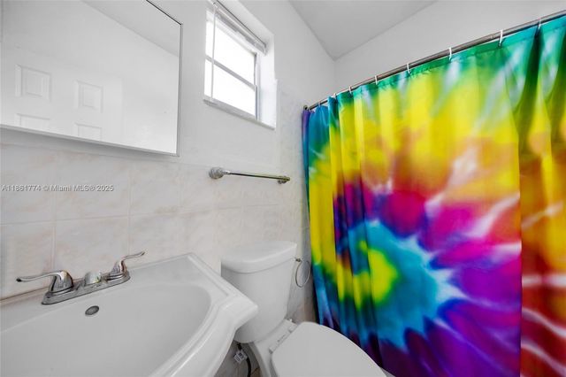 4831 W Flagler St, Miami, FL 33134