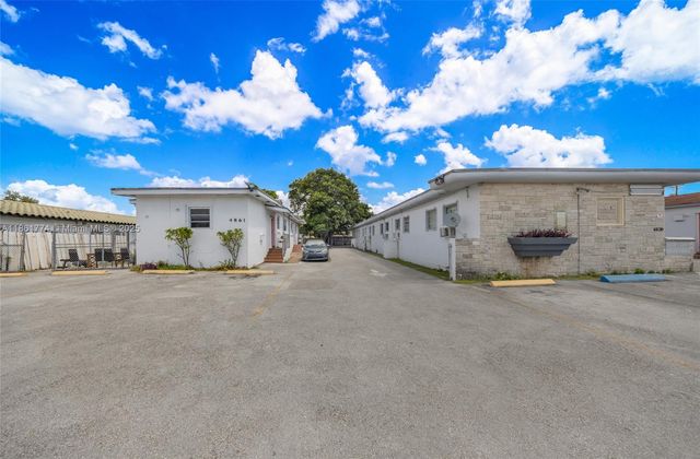 4831 W Flagler St, Miami, FL 33134