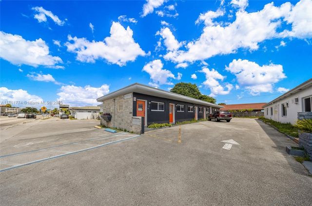 4831 W Flagler St, Miami, FL 33134