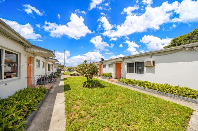 4831 W Flagler St, Miami, FL 33134