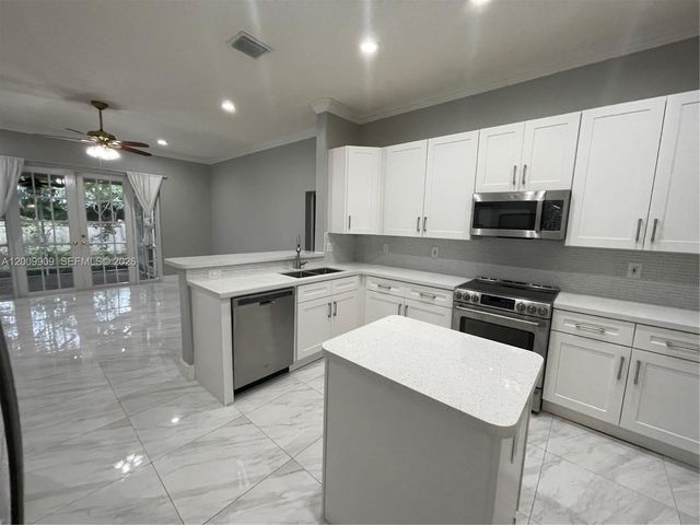 5263 SW 34th Way 5263, Hollywood, FL 33312