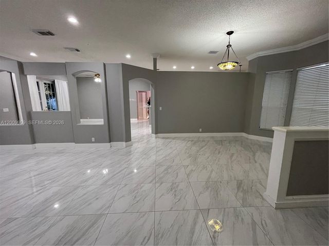 5263 SW 34th Way 5263, Hollywood, FL 33312