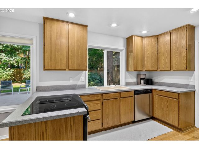 18761 INDIAN CREEK Way, Lake Oswego, OR 97035