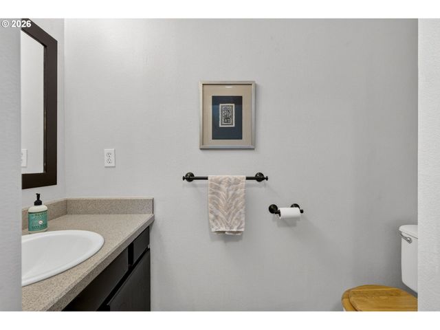 18761 INDIAN CREEK Way, Lake Oswego, OR 97035