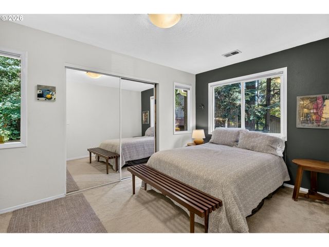 18761 INDIAN CREEK Way, Lake Oswego, OR 97035