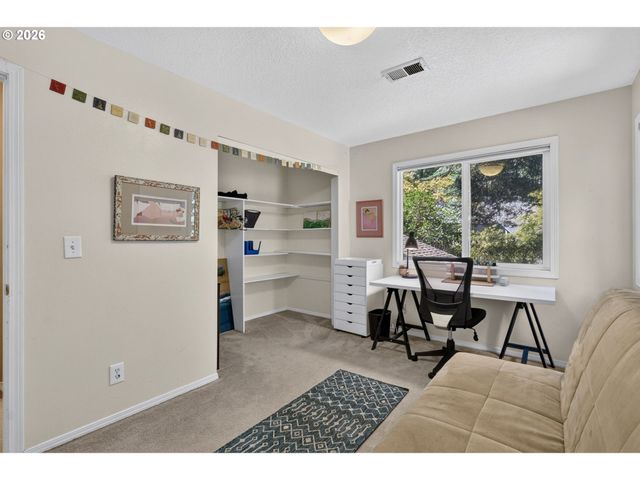 18761 INDIAN CREEK Way, Lake Oswego, OR 97035