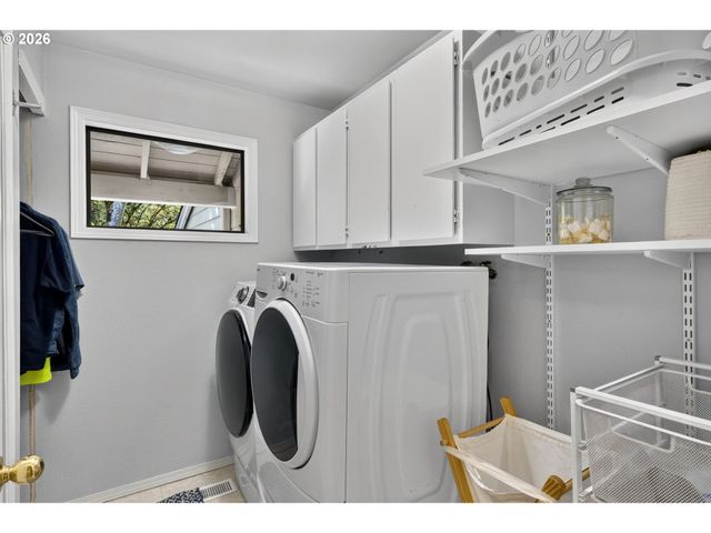 18761 INDIAN CREEK Way, Lake Oswego, OR 97035