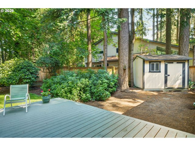 18761 INDIAN CREEK Way, Lake Oswego, OR 97035