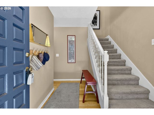 18761 INDIAN CREEK Way, Lake Oswego, OR 97035