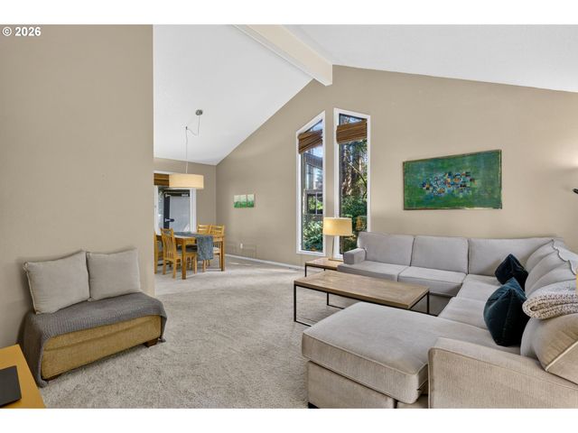 18761 INDIAN CREEK Way, Lake Oswego, OR 97035